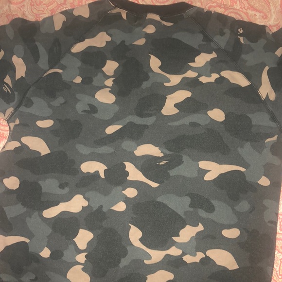 Bape crew neck sweater glow in the dark - Picture 3 of 3